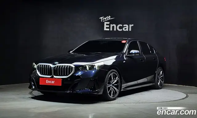 BMW 5 серия, 2023, 18 416 км
