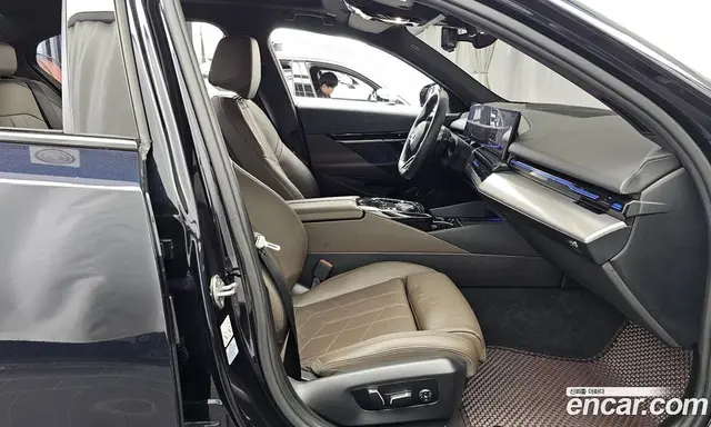 BMW 5 серия 2024 2.0 автомат (гидро), миниатюра 11 BMW 5 серия 2024 2.0 автомат (гидро), миниатюра 11