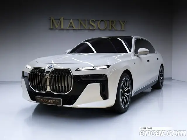 BMW 7 серия, 2025, 19 800 км