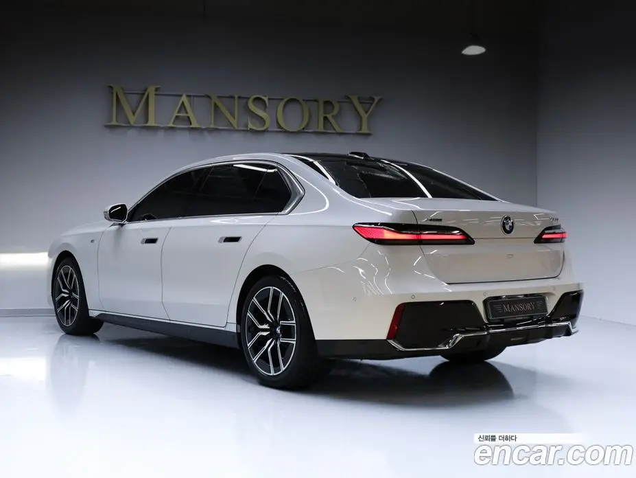 BMW 7 серия 2025 3.0 автомат (гидро), фото 4