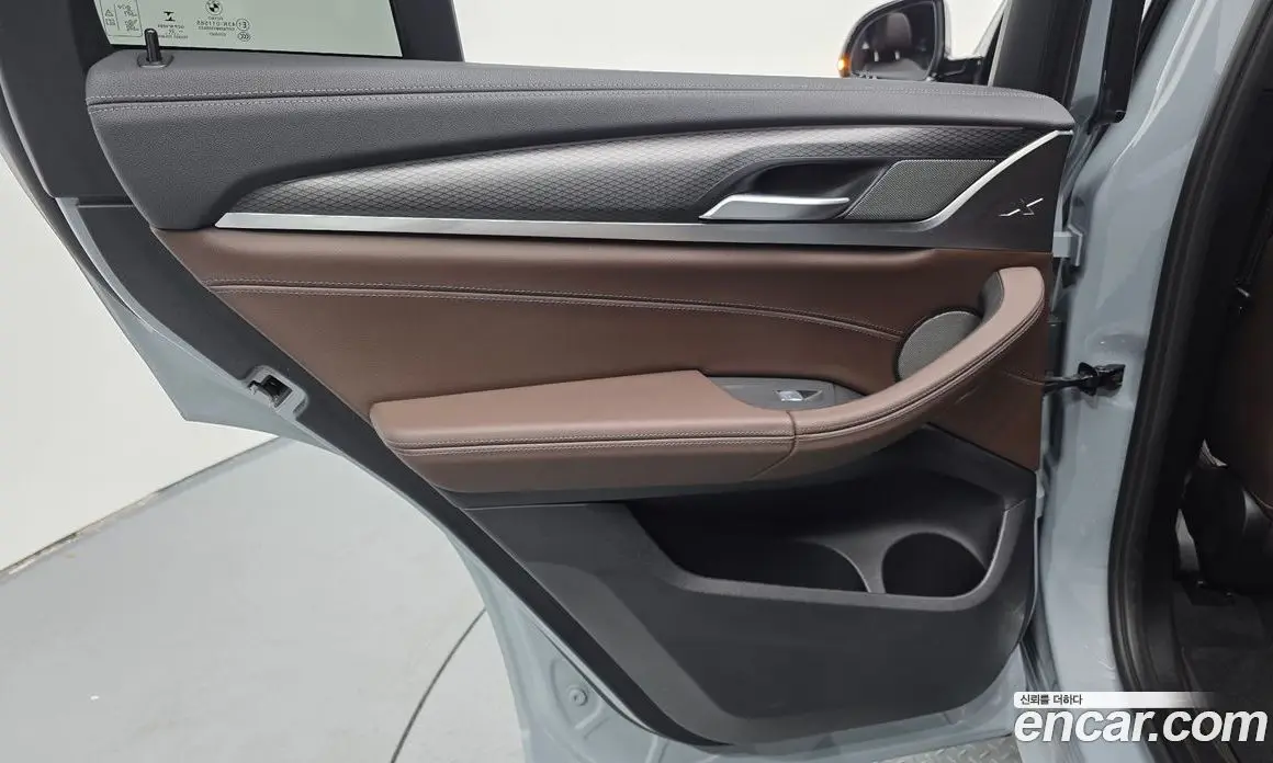 BMW X4 2023 2.0 автомат (гидро), фото 15