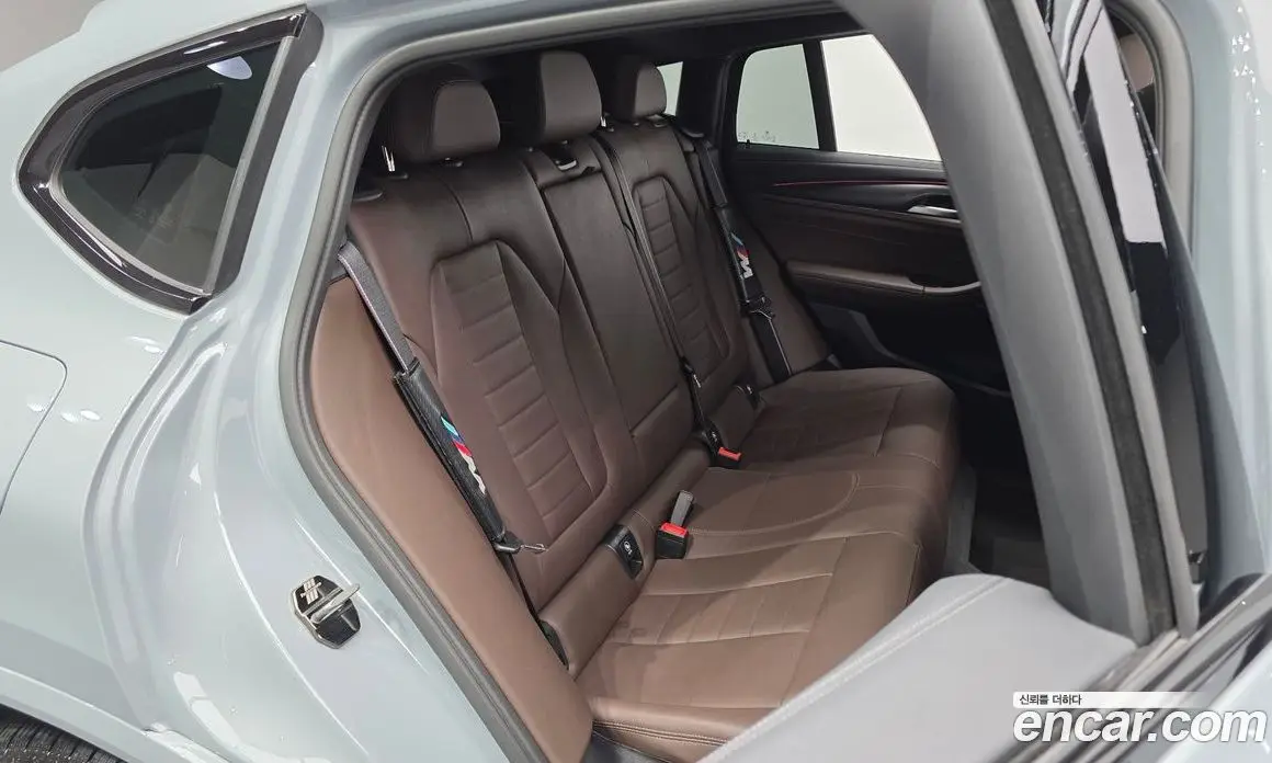 BMW X4 2023 2.0 автомат (гидро), фото 17