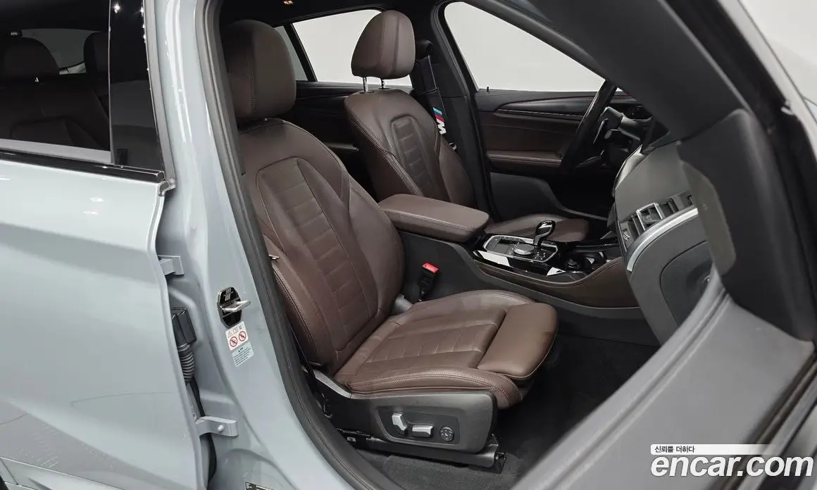 BMW X4 2023 2.0 автомат (гидро), фото 18