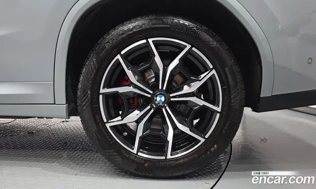 BMW X4 2023 2.0 автомат (гидро), миниатюра 7
