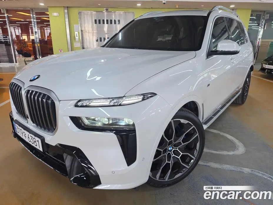 BMW X7 2025 3.0 автомат (гидро), фото 1 BMW X7 2025 3.0 автомат (гидро), фото 1