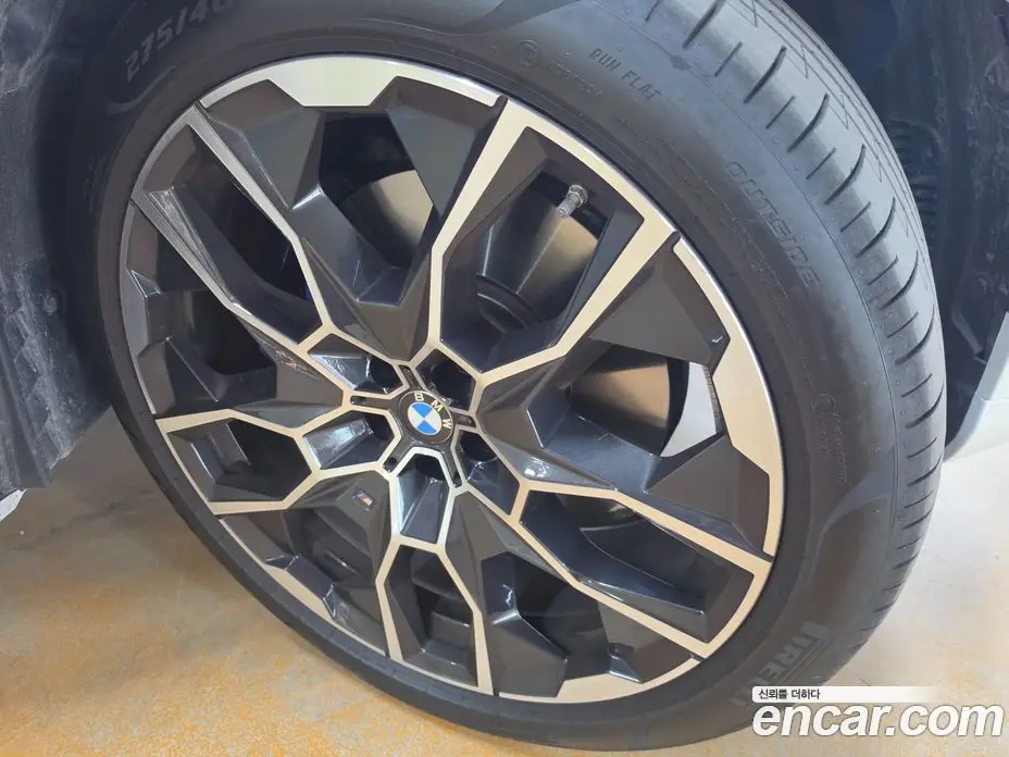 BMW X7 2025 3.0 автомат (гидро), фото 5 BMW X7 2025 3.0 автомат (гидро), фото 5