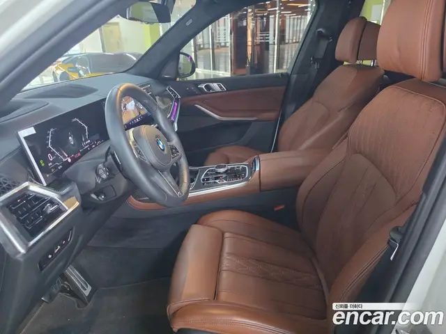 BMW X7 2025 3.0 автомат (гидро), миниатюра 9 BMW X7 2025 3.0 автомат (гидро), миниатюра 9