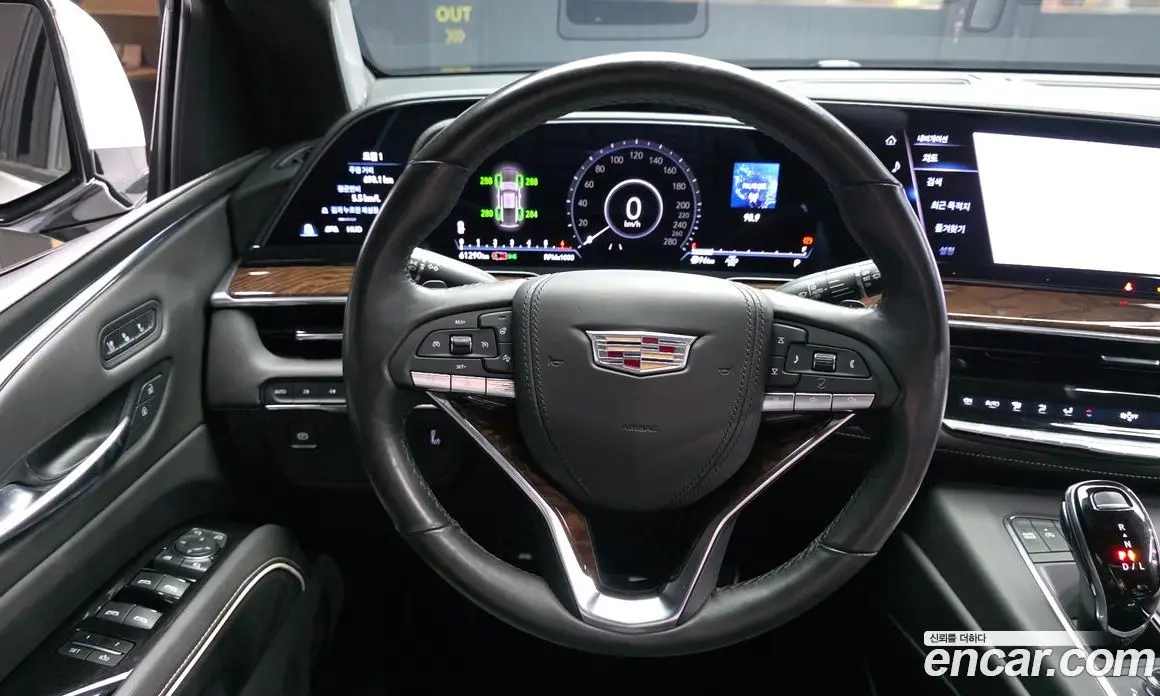 Cadillac Escalade 2022 6.2 автомат (гидро), фото 13 Cadillac Escalade 2022 6.2 автомат (гидро), фото 13