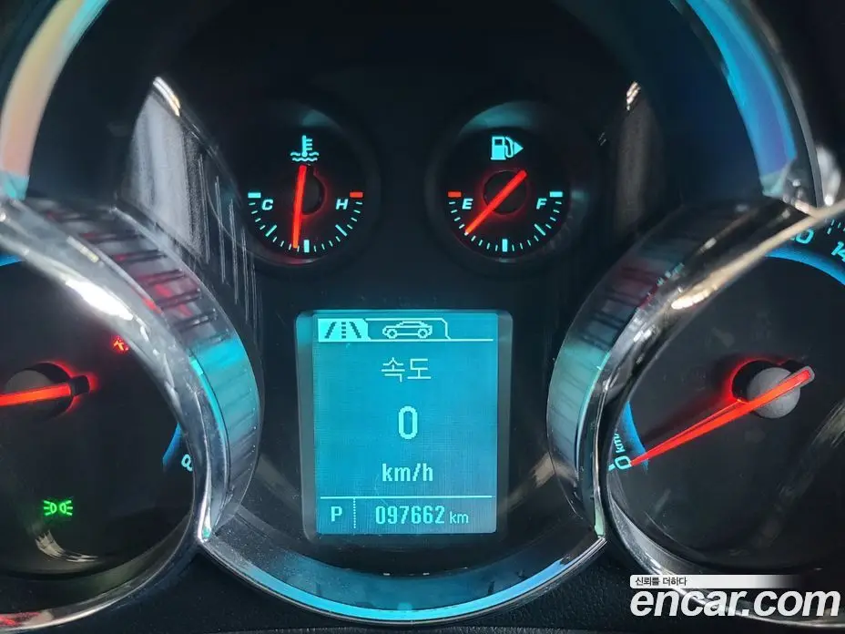 Chevrolet Cruze 2014 1.8 автомат (гидро), фото 13