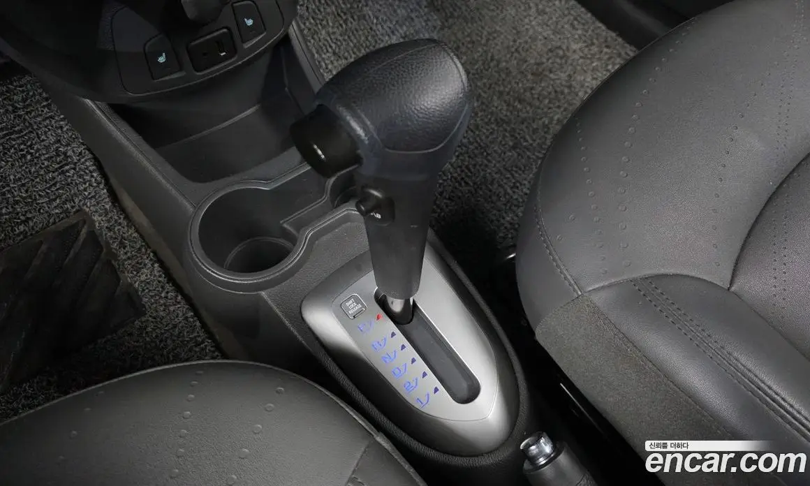 Chevrolet Spark 2014 1.0 автомат (гидро), фото 9