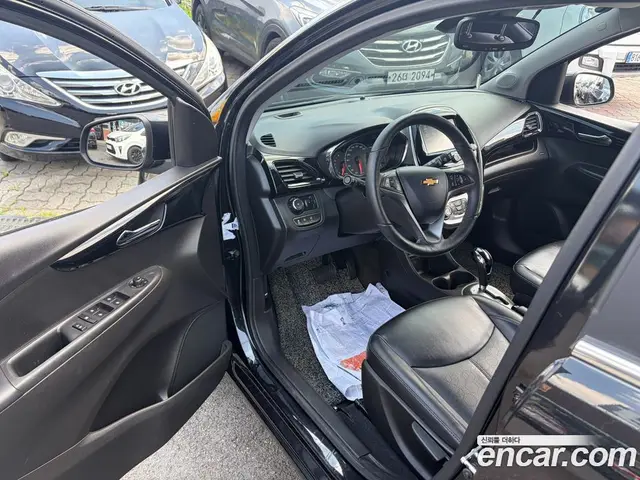 Chevrolet Spark 2016 1.0 автомат (гидро), миниатюра 10