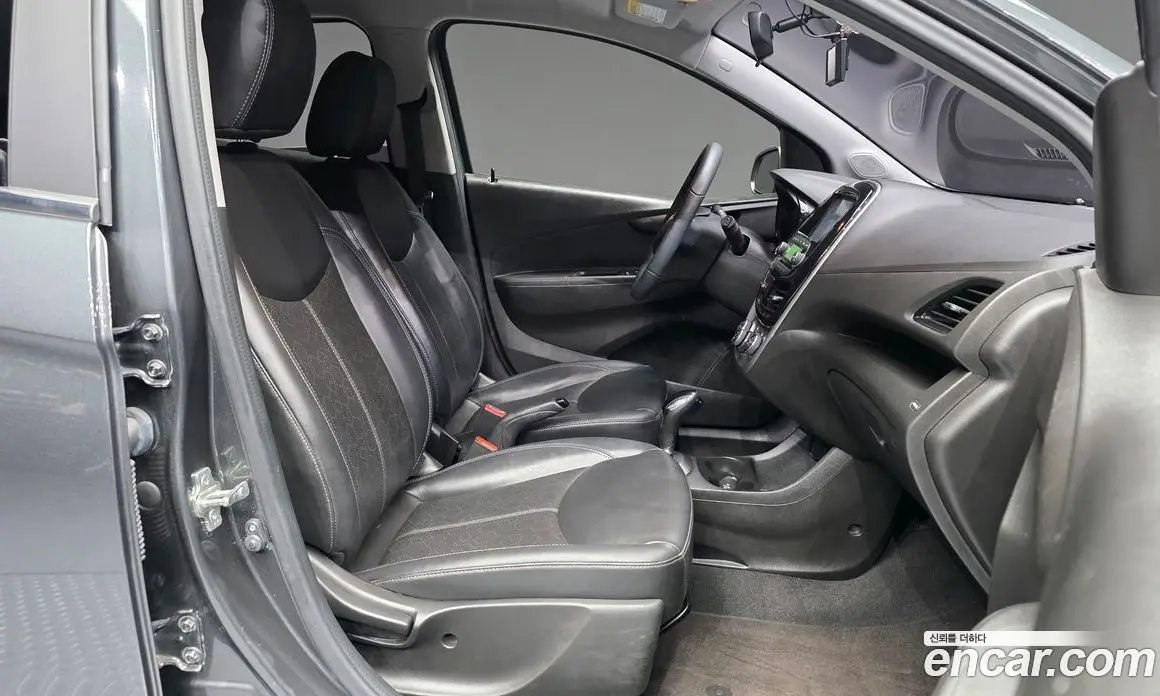 Chevrolet Spark 2017 1.0 автомат (гидро), фото 11