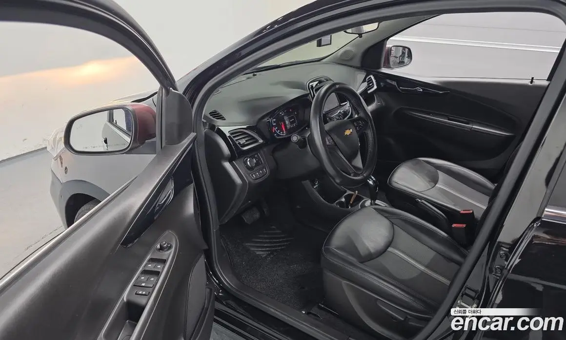Chevrolet Spark 2019 1.0 автомат (гидро), фото 12