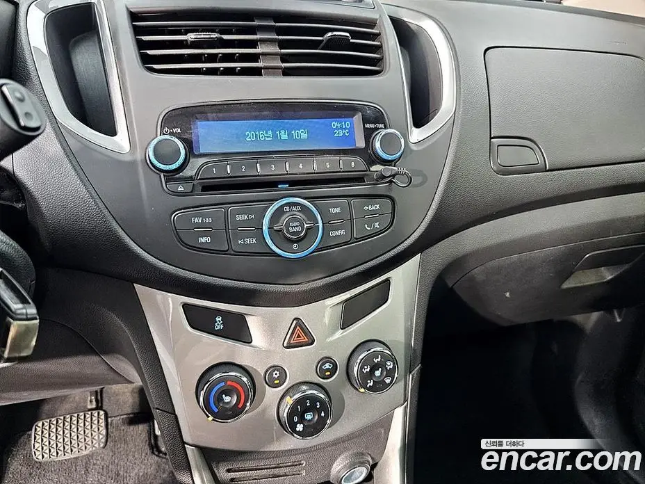 Chevrolet Trax 2015 1.4 автомат (гидро), фото 12