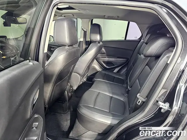 Chevrolet Trax 2015 1.4 автомат (гидро), миниатюра 9