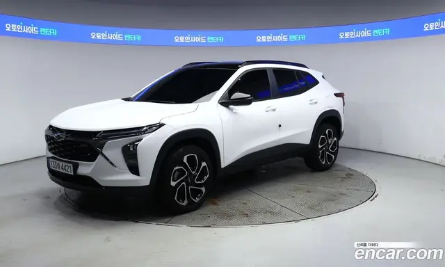 Chevrolet Trax, 2025, 3 321 км