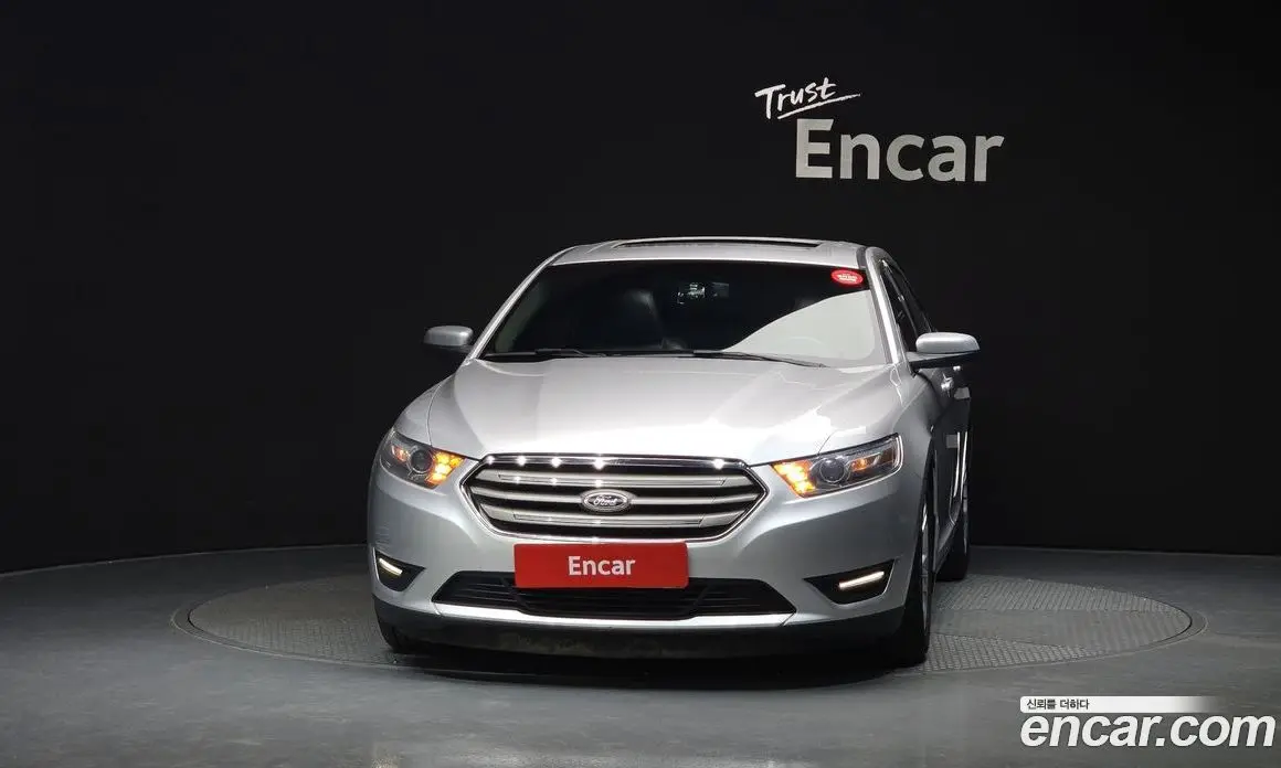 Ford Taurus 2012 2.0 автомат (гидро), фото 3