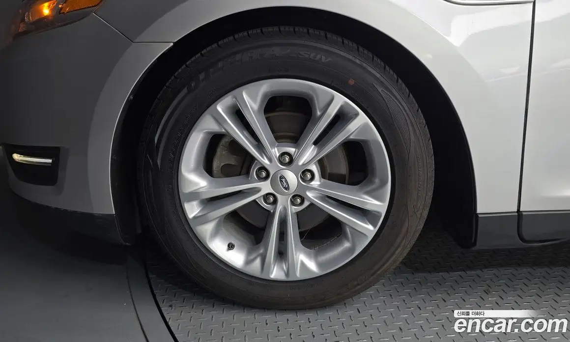 Ford Taurus 2012 2.0 автомат (гидро), фото 5