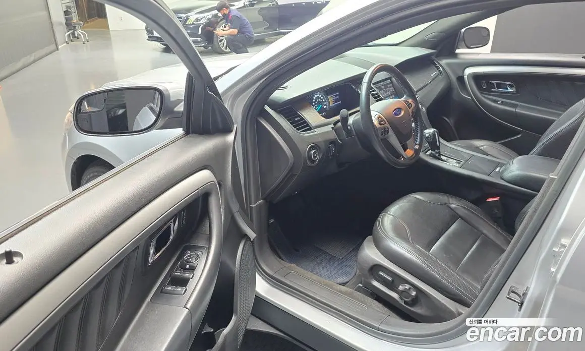 Ford Taurus 2012 2.0 автомат (гидро), фото 10