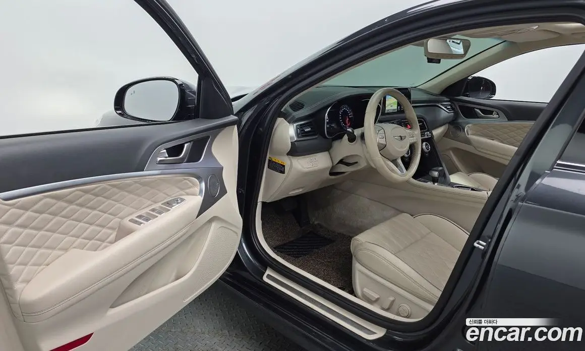 Genesis G70 2019 2.0 автомат (гидро), фото 13