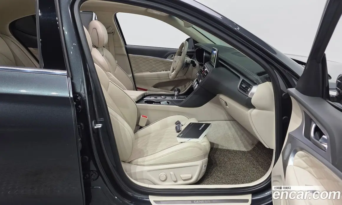 Genesis G70 2019 2.0 автомат (гидро), фото 16