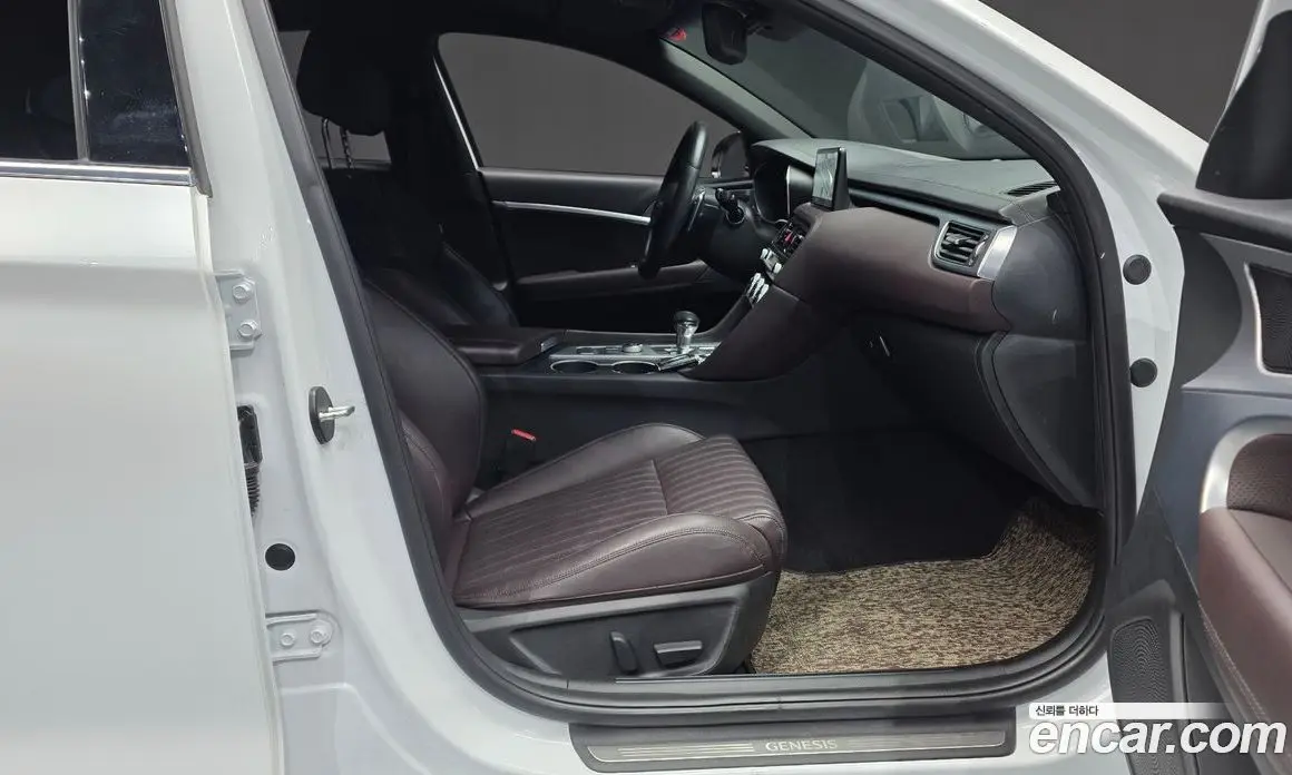 Genesis G70 2021 2.0 автомат (гидро), фото 16