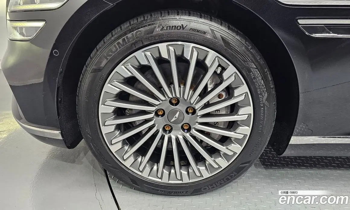 Genesis G80 2022 0.2 автомат (гидро), фото 5