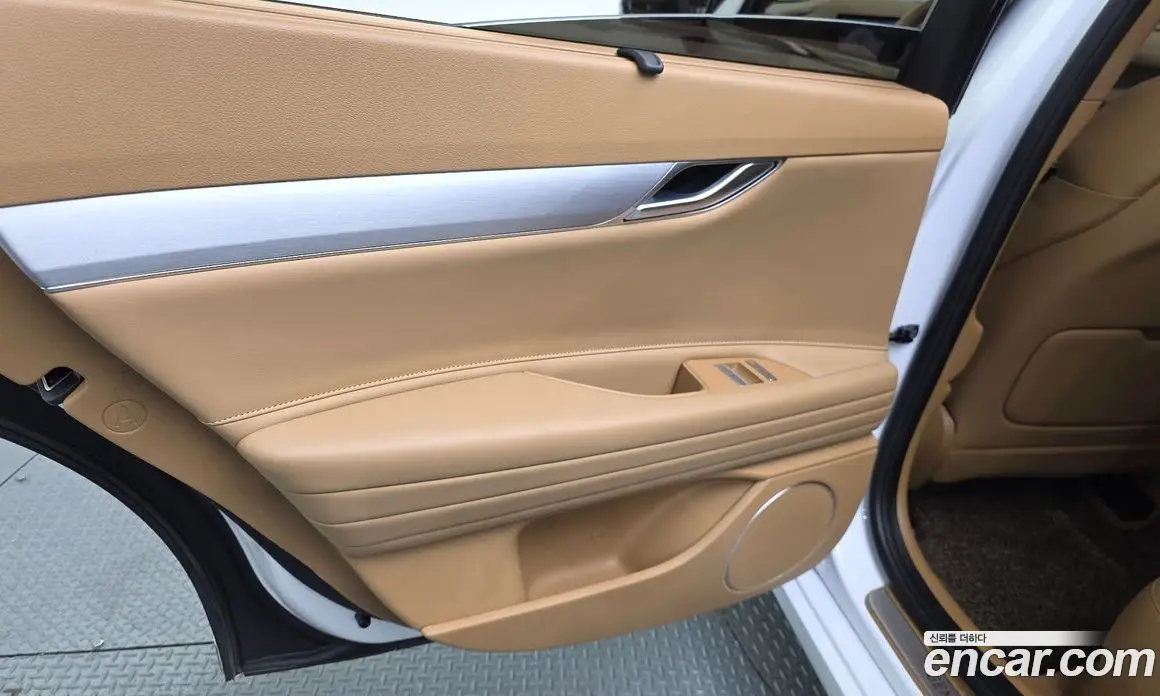 Genesis G80 2024 2.5 автомат (гидро), фото 15