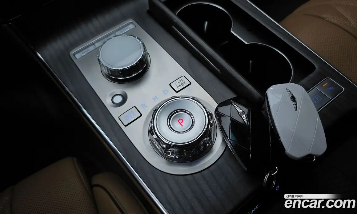 Genesis G80 2025 2.5 автомат (гидро), фото 12