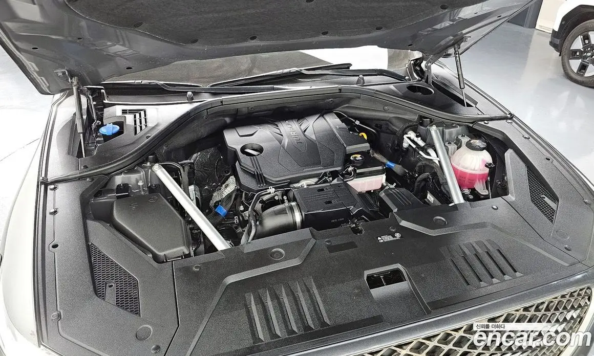 Genesis GV70 2021 2.5 автомат (гидро), фото 6