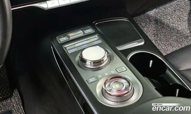 Genesis GV70 2021 2.5 автомат (гидро), миниатюра 9