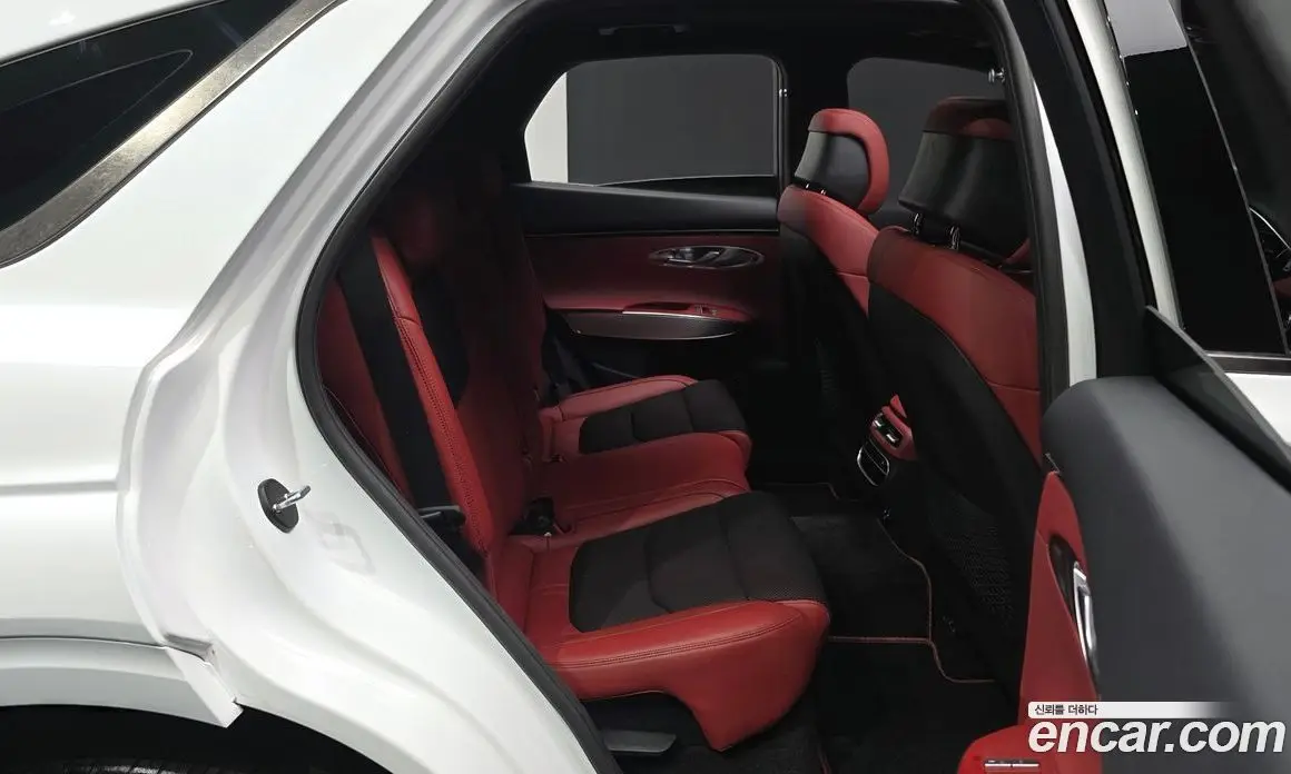 Genesis GV70 2021 2.5 автомат (гидро), фото 12