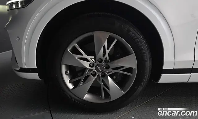 Genesis GV70 2021 2.5 автомат (гидро), миниатюра 5