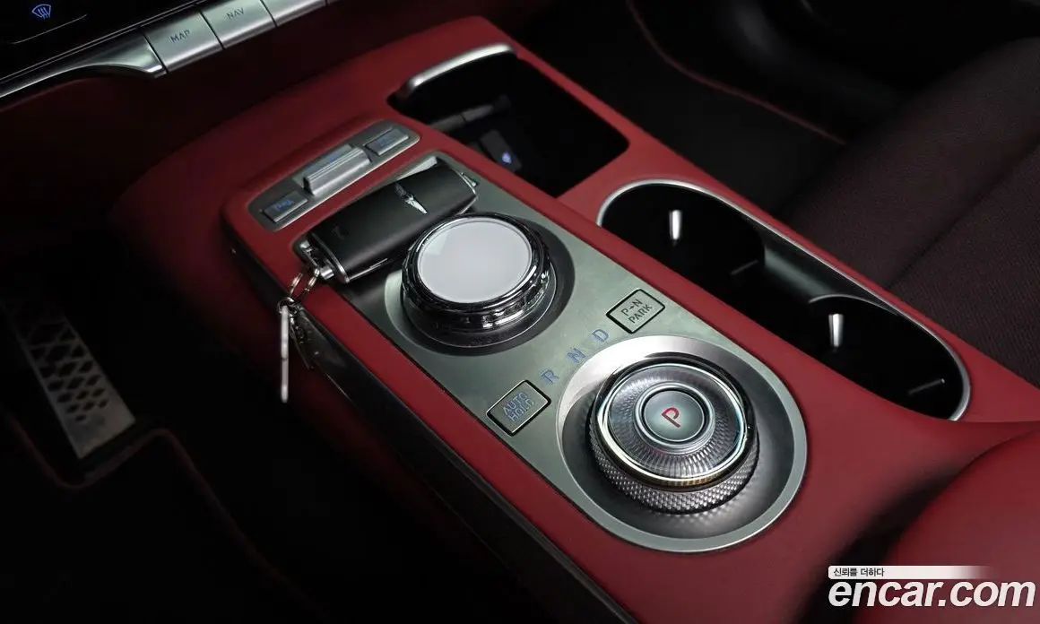 Genesis GV70 2021 2.5 автомат (гидро), фото 9