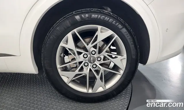 Genesis GV70 2021 2.5 автомат (гидро), миниатюра 6