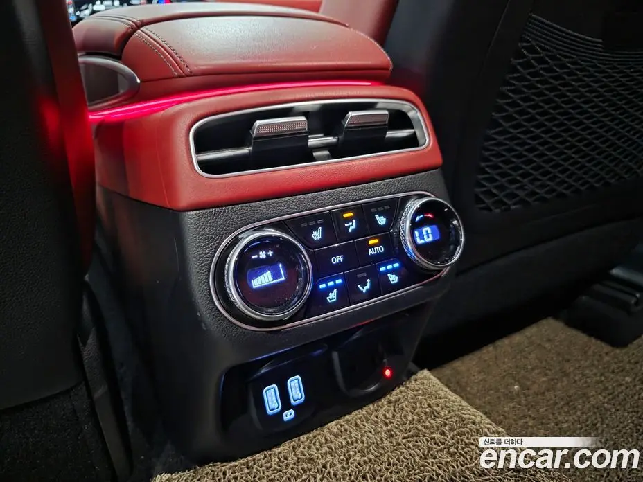 Genesis GV70 2021 2.5 автомат (гидро), фото 8