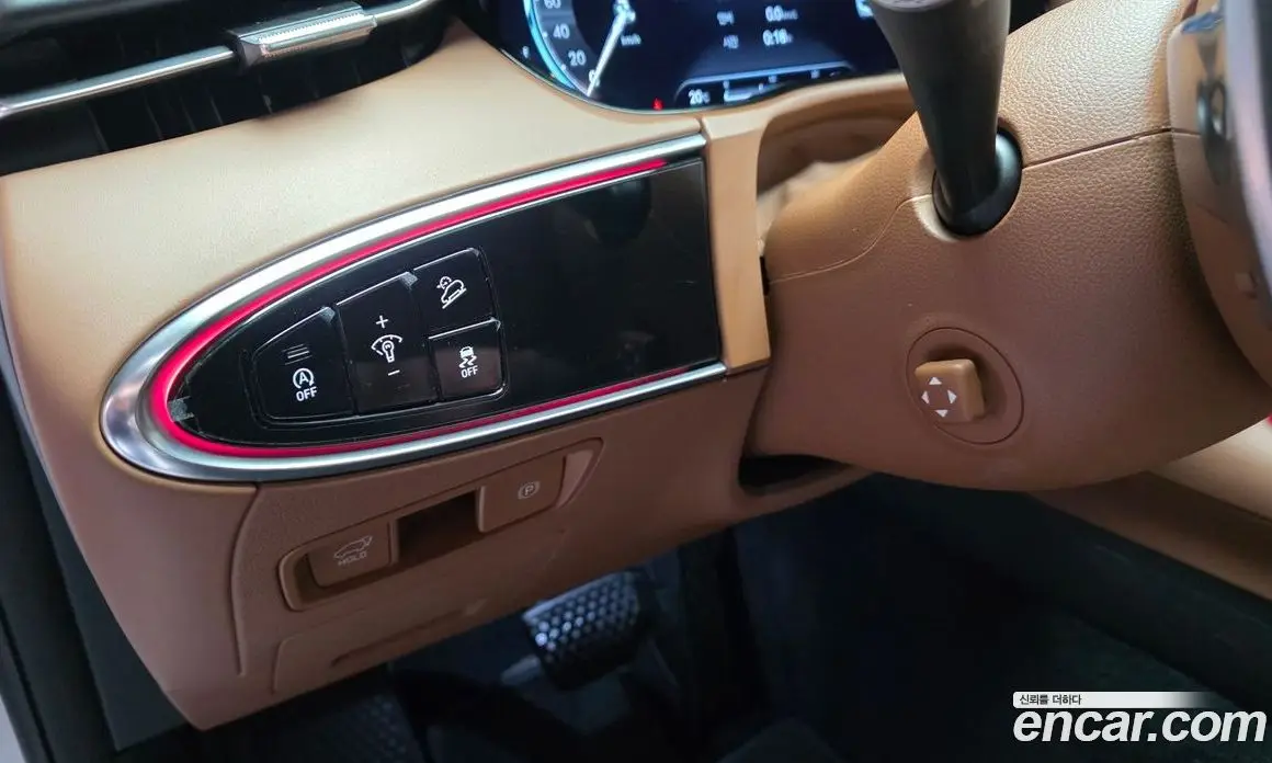 Genesis GV70 2023 2.5 автомат (гидро), фото 13 Genesis GV70 2023 2.5 автомат (гидро), фото 13