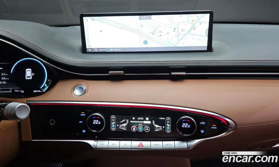 Genesis GV70 2023 2.5 автомат (гидро), фото 16 Genesis GV70 2023 2.5 автомат (гидро), фото 16