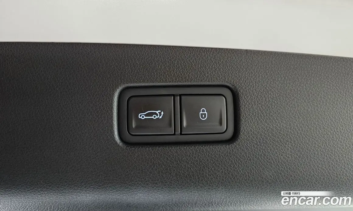 Genesis GV70 2025 2.5 автомат (гидро), фото 21 Genesis GV70 2025 2.5 автомат (гидро), фото 21
