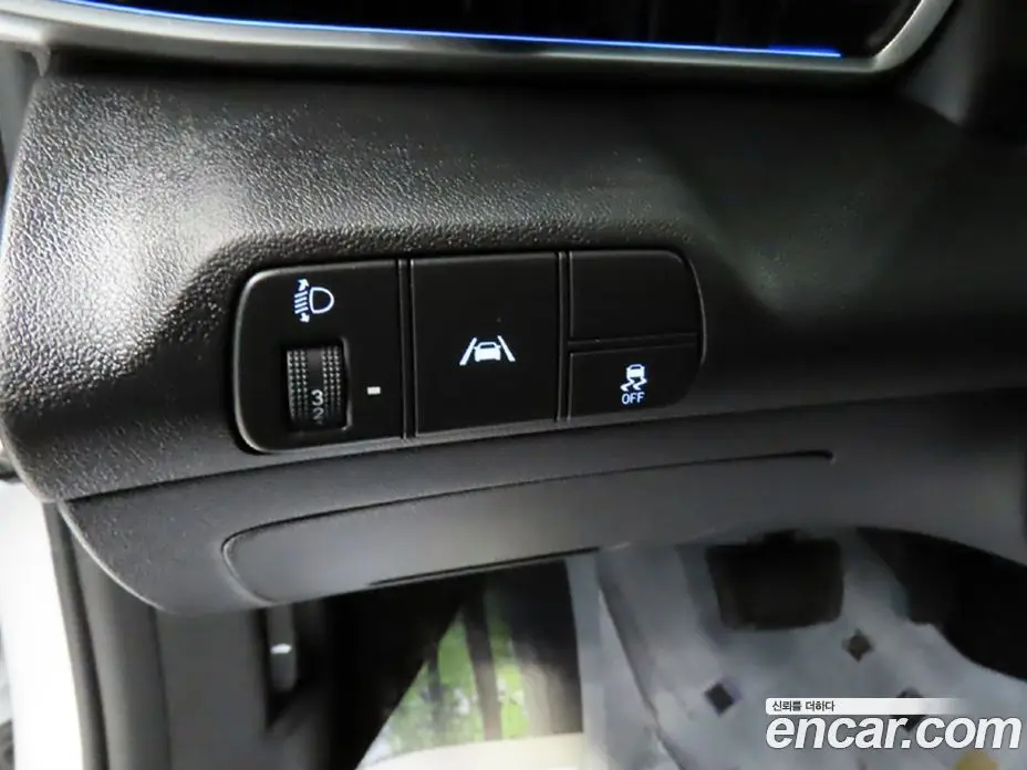 Hyundai Avante 2021 1.6 автомат (гидро), фото 14
