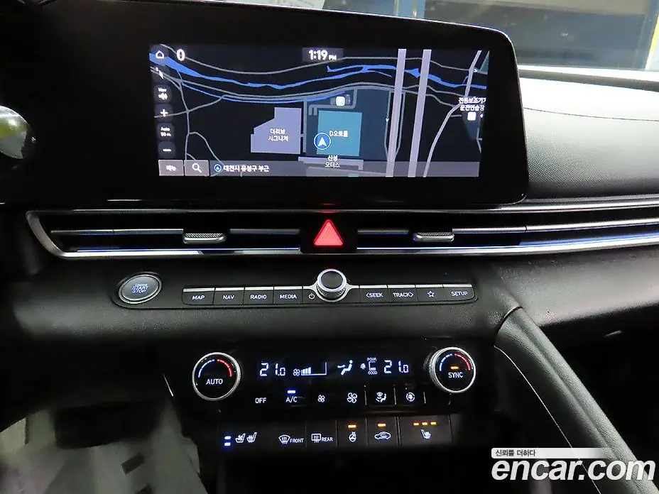 Hyundai Avante 2021 1.6 автомат (гидро), фото 17