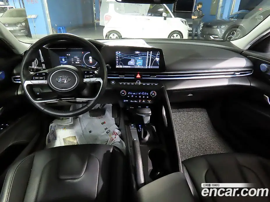Hyundai Avante 2021 1.6 автомат (гидро), фото 7