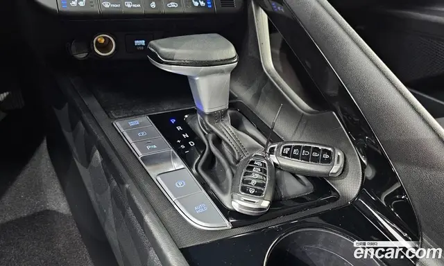 Hyundai Avante 2022 1.6 автомат (гидро), миниатюра 12