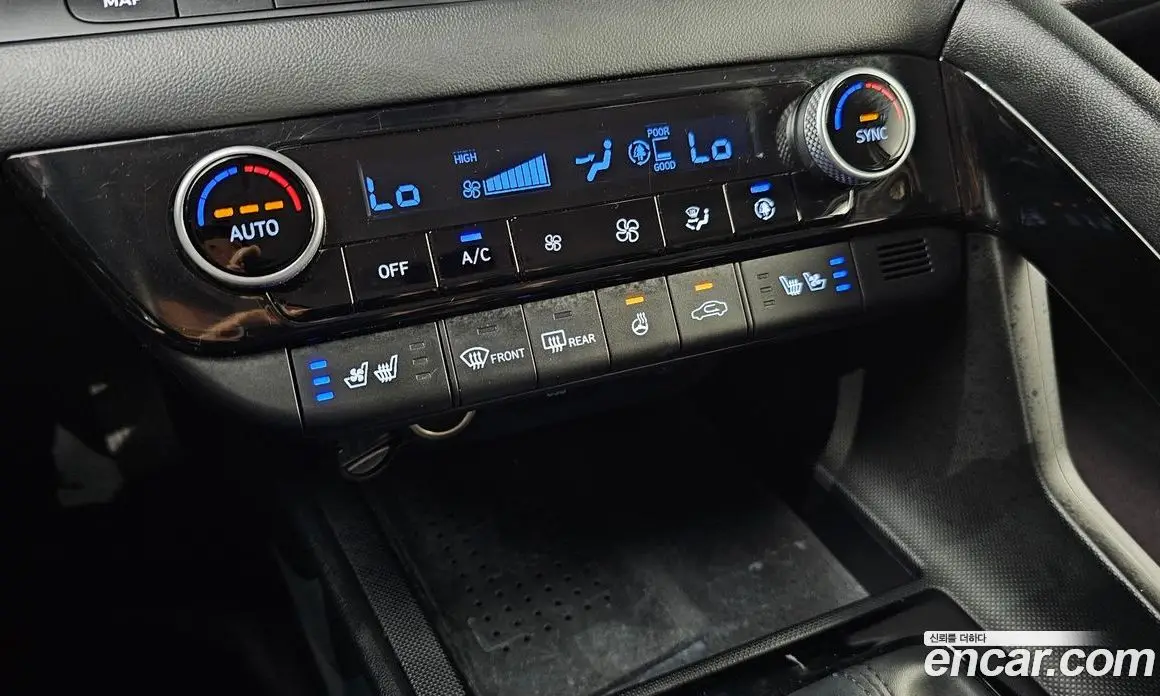 Hyundai Avante 2022 1.6 автомат (гидро), фото 29