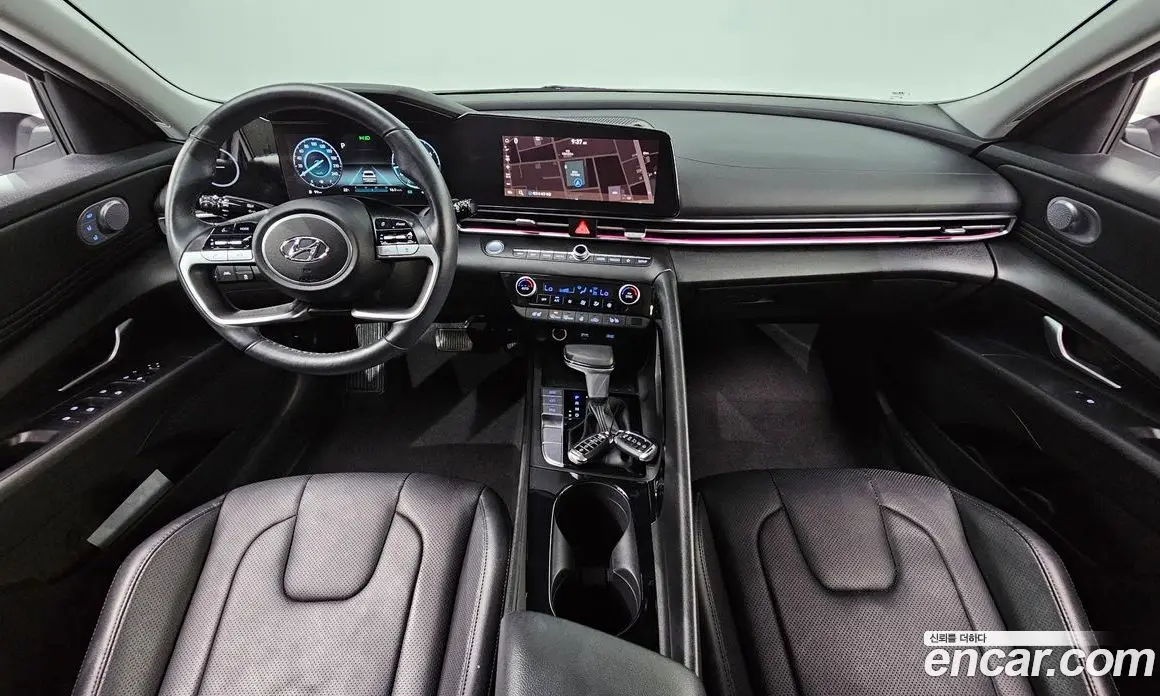 Hyundai Avante 2022 1.6 автомат (гидро), фото 10