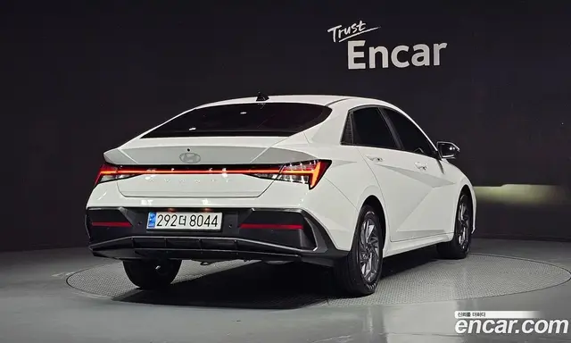 Hyundai Avante 2024 1.6 автомат (гидро), миниатюра 2
