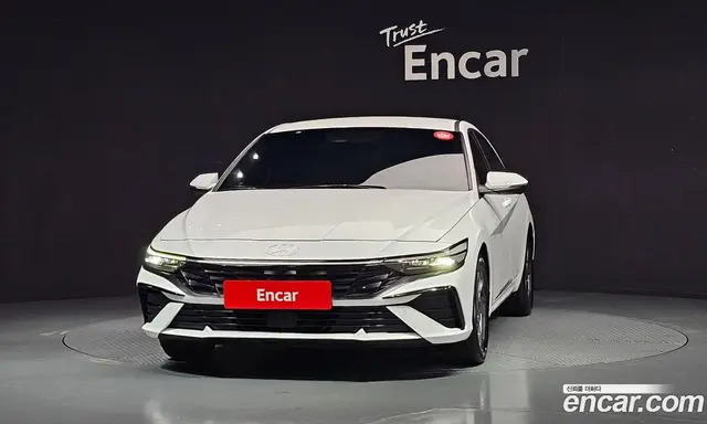 Hyundai Avante 2024 1.6 автомат (гидро), миниатюра 3