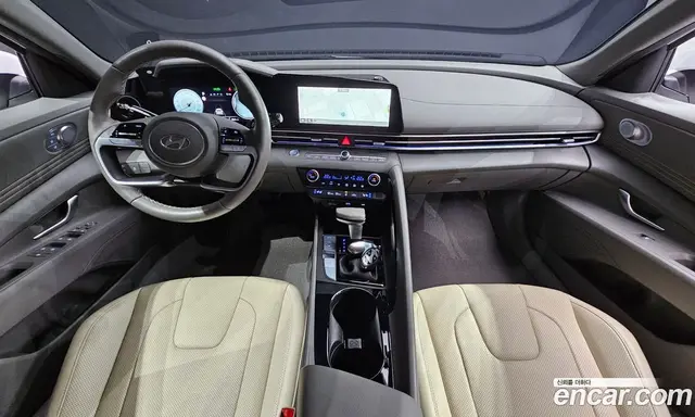 Hyundai Avante 2024 1.6 автомат (гидро), миниатюра 7