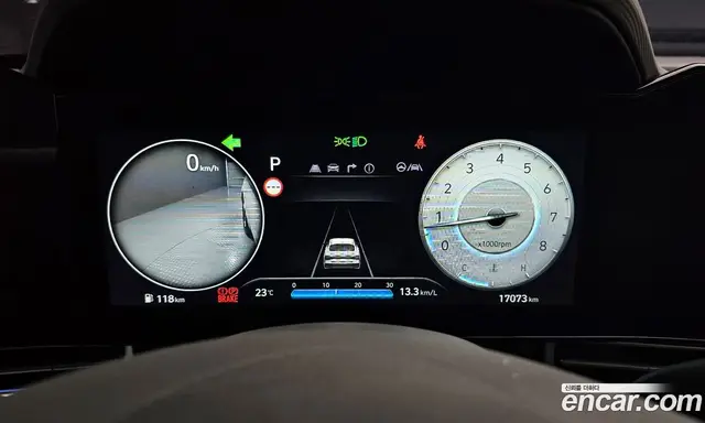 Hyundai Avante 2024 1.6 автомат (гидро), миниатюра 8