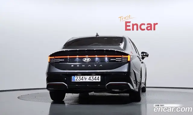 Hyundai Sonata 2023 2.0 автомат (гидро), миниатюра 4